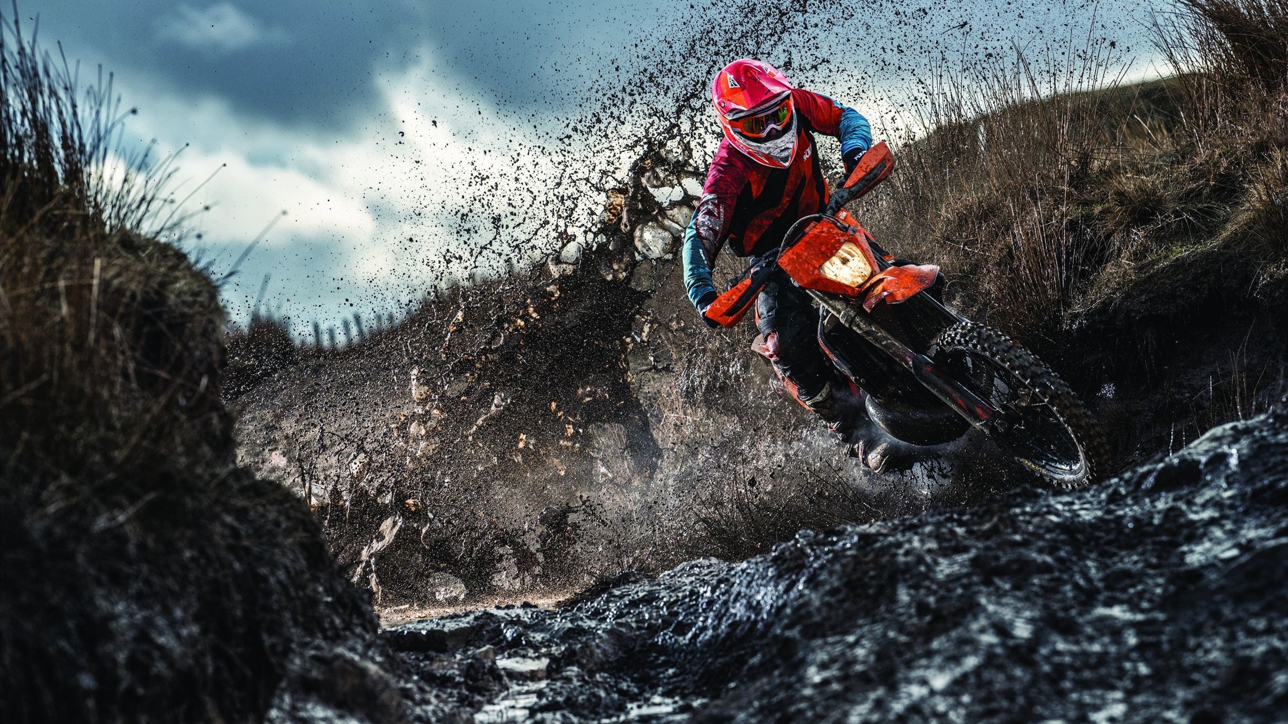 爱游戏官方入口-青少年“挑战未来”线上线下“篮球+科技”创新大赛在北京火热举行